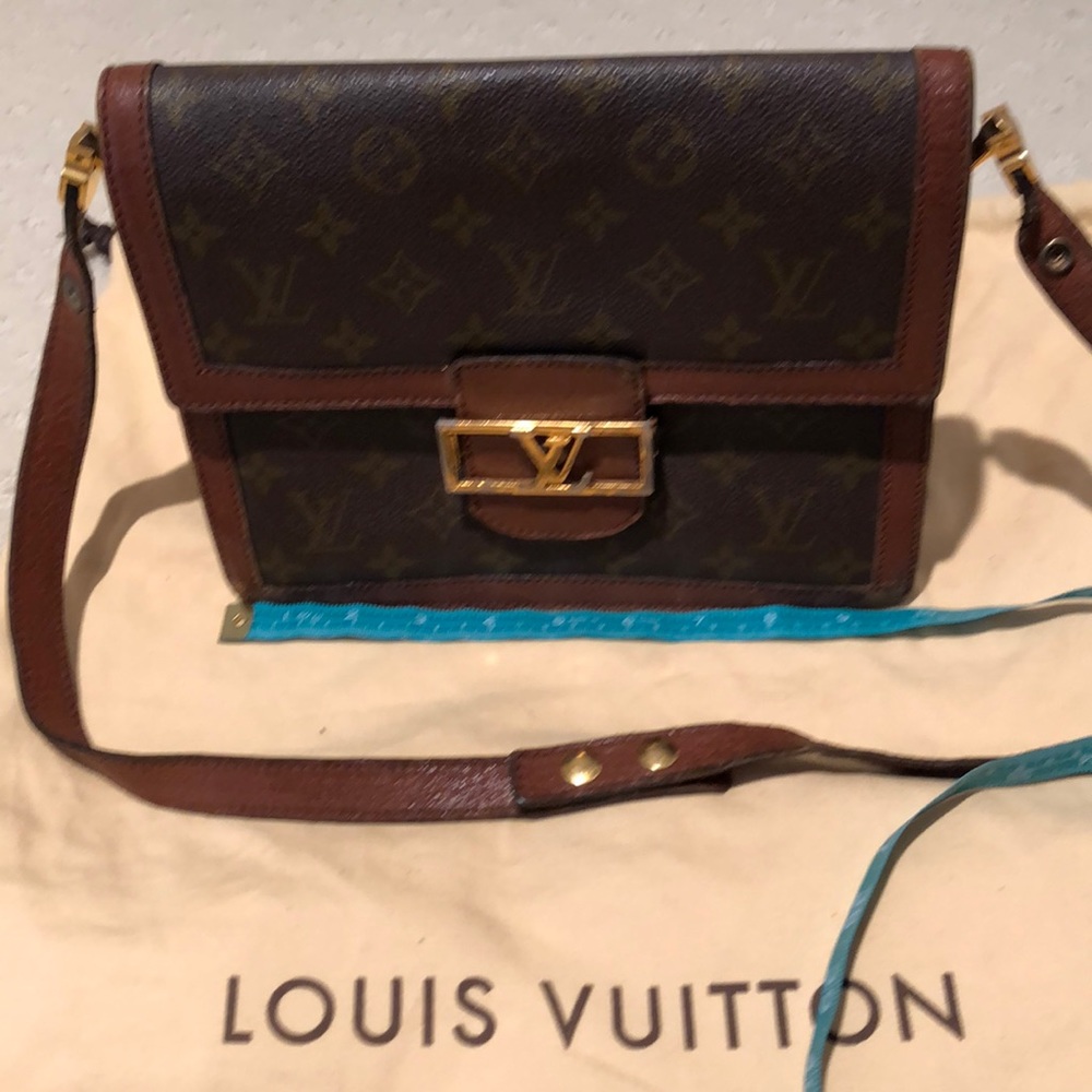 LOUIS VUITTON vtg monogram dauphine shoulder bag